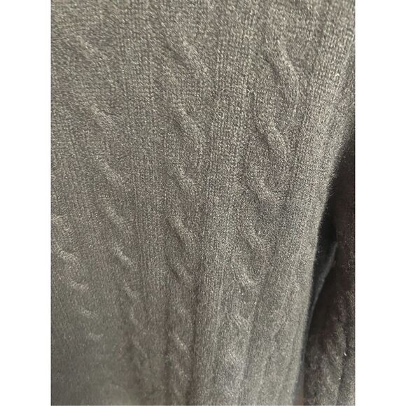 Wendy B black cashmere Turtleneck P/LG $45.00 - Picture 2 of 5
